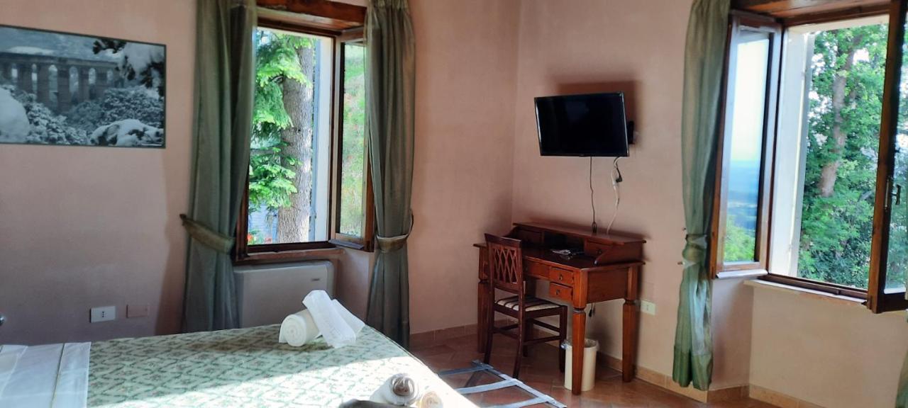 Agriturismo Villino Bellavista Spoleto Luaran gambar